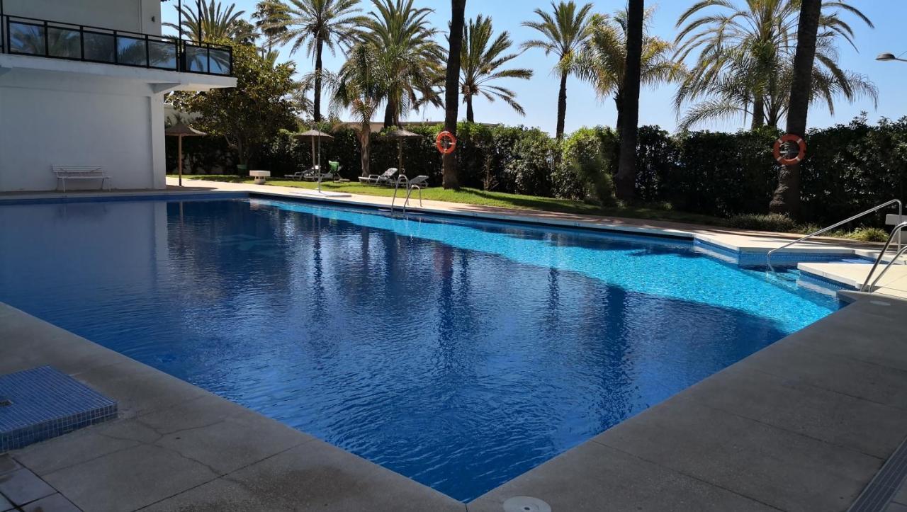 Skol 420C Fantastico 1 Dormitorio Primera Linea De Playa Marbella Eksteriør billede