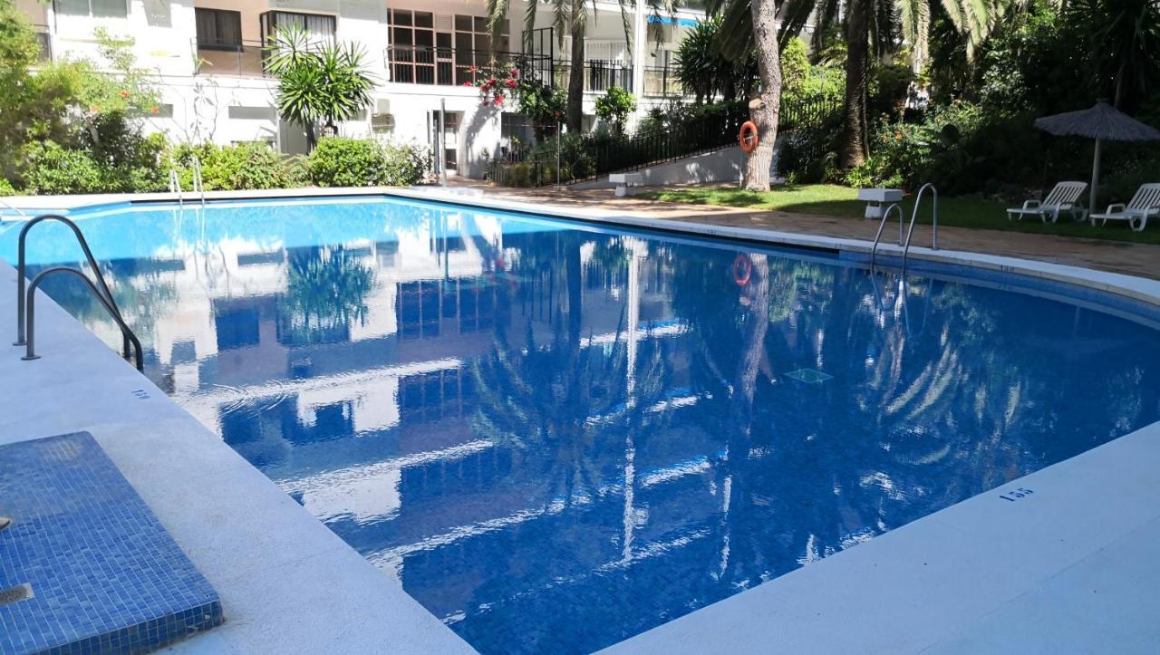 Skol 420C Fantastico 1 Dormitorio Primera Linea De Playa Marbella Eksteriør billede
