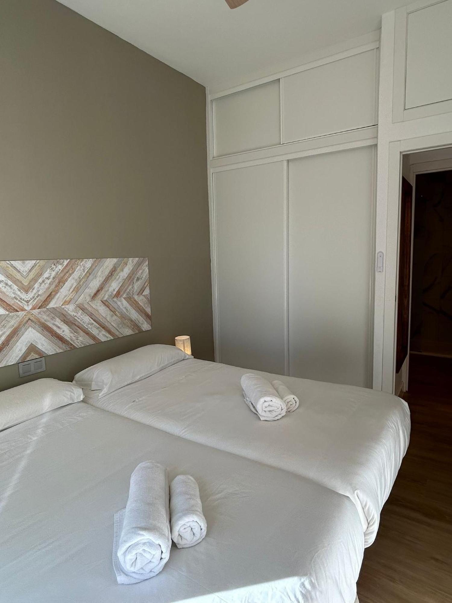 Skol 420C Fantastico 1 Dormitorio Primera Linea De Playa Marbella Eksteriør billede
