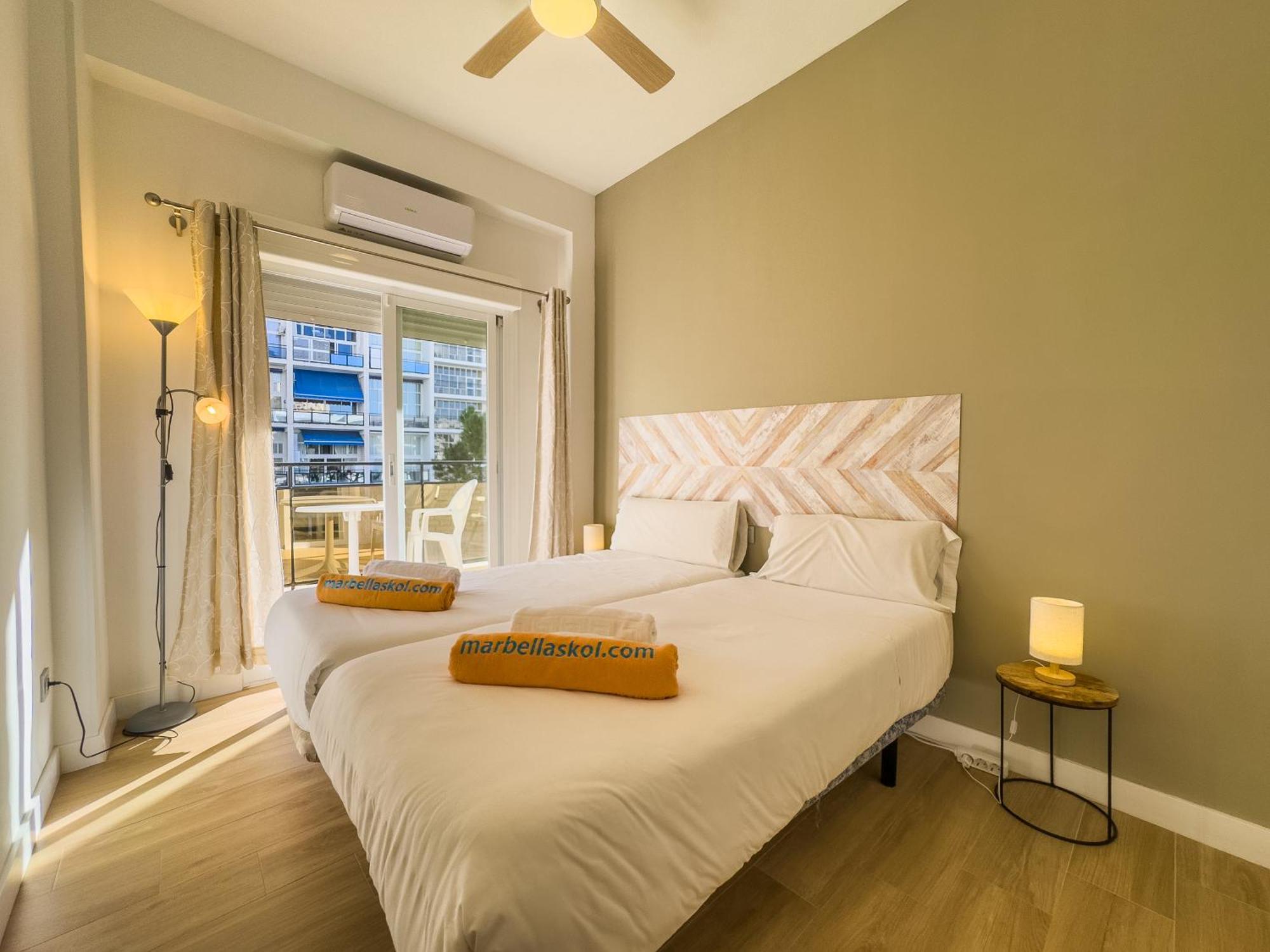Skol 420C Fantastico 1 Dormitorio Primera Linea De Playa Marbella Eksteriør billede